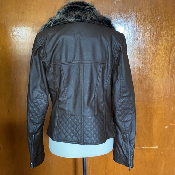 Fur Leather Jacket - Picture 3 of 4